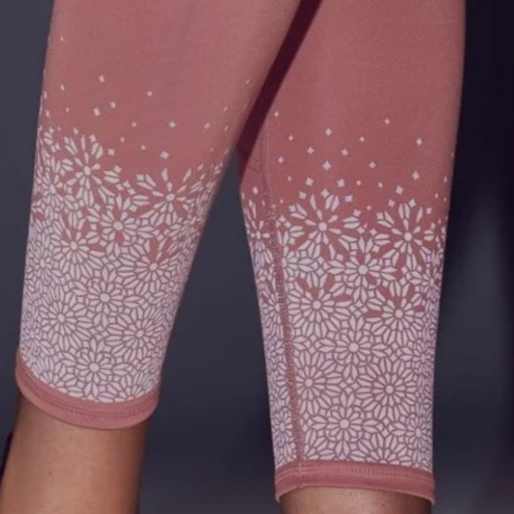 Fabletics Leggings - Picture 3 of 5